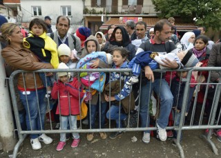 Refugees enter Serbia on their way to western Europe